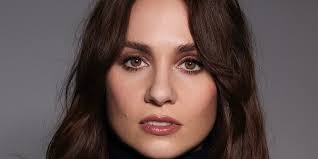 Deborah Findlay On Stage