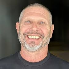 Judith Victor's Instagram, Twitter & Facebook