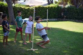 El limbo surgió en el caribe, más precisamente en la isla de la trinidad. Limbo De Cayro Un Juego Para Bailar Y Jugar Con Los Amigos