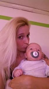 Unbemerkt schwanger! So überraschend wurde Melanie Mutter