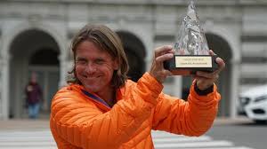 Novinky.cz muži horolezec marek holeček: Marek Holecek Klara Janikova