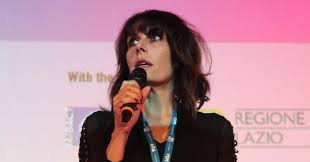 As per advertised/refer to provider: Mia Market Director Talks About Going Hybrid Market Shifts And Working With Venice Features Screen
