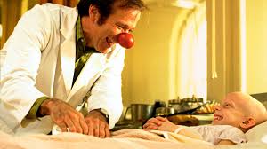 Daniel london, monica potter, philip seymour hoffman and others. Patch Adams Netflix