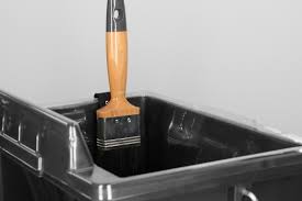 Carry your art supplies on the go with this super handy paint brush holder. The Easiest Paintbrush Holder Brush Magnet Gopaint