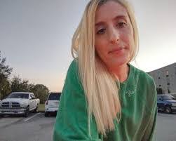 Abby Wirick's Instagram, Twitter & Facebook