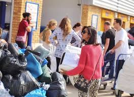 ©2021 hand in hand for syria is an operational name for hand in hand for aid and development, uk charitable. Knit Aid Home Facebook