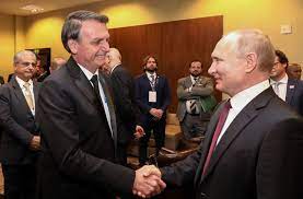 Segundo bolsonaro, a fala de putin ocorreu logo ao término da cúpula do brics, encontro de putin presidiu a cúpula neste ano e, na fala em russo traduzida pela equipe de bolsonaro no vídeo. Bolsonaro Divulga Elogio De Putin E Internet Nao Perdoa Novo Relacionamento