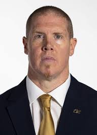 Ryan Horton's Instagram, Twitter & Facebook