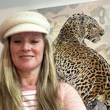 Spellbound: A horror anthology with 27 stories from 16 authors (The Box  Under The Bed): Amazon.co.uk: Alatorre, Dan, Cheadle, Roberta Eaton, Best,  Ellen, Turner, Alana, Valentor, Christine, Vossen, Nick, Andrus, Anne Marie,