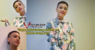 Selepas dihimpit pelbagai kontroversi, pelakon fathia latiff akhirnya membuat keputusan untuk membuka tudung dan tampil dengan imej berambut pendek. Saya Benar Benar Rasa Lapang Dan Tenang Dengan Imej Baru Ini Fathia Latiff Kini Sah Buka Tudung Penmerahpress