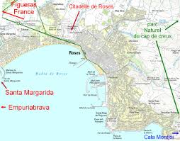Carte touristique, carte en relief, vue satellite, carte routière et carte des liaisons . Carte Rosas Espagne Au Nord De La Costa Brava
