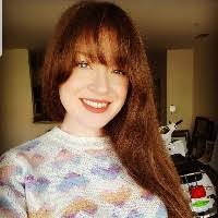 Holly Clifton's Instagram, Twitter & Facebook