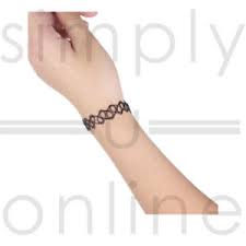 These are a great addition to any outfit and are so much less painful than the real thing! Tattoo Armband Gunstig Kaufen Ebay