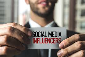 Peran Influencer Media Sosial dalam Politik Modern