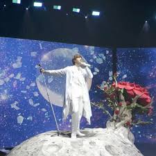 The earth this close to each other? Pin By Hope Vocals On Bts Kim Seokjin Seokjin Bts Jin