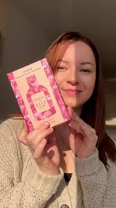 🌷 FRAGRANCE FRIDAY GIVEAWAY 🌷 Here's how you can participate: 1. Follow  our TikTok account 💌 2. Tag two friends who deserve to know about this  wonderful Giveaway 🫂💐 ❕This Giveaway comes to a close