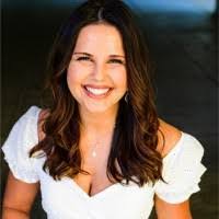 Nicole Theriot's Instagram, Twitter & Facebook