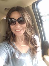 Farrah cut hair trends and styles