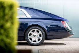 rolls royce custom built this gorgeous coupe for a mystery millionaire in 2020 rolls royce rolls royce cars royce