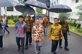 Последние твиты от joko widodo (@jokowi). Softbank Group In Talks With Jokowi To Fund New Capital City Business The Jakarta Post