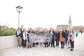 Das einkaufscenter ist mit dem bus gemütlich erreichbar. Ausbildung Optik Matt Gmbh Co Kg Freie Ausbildungsplatze