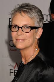 The best thing about a round face is that it does not have any distinct lines and angles. Short Hairstyles For Round Faces With Glasses Lustyfashion