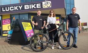 Lucky Bike Wir Freuen Uns Fur Andrea G Die Gewinnerin Facebook