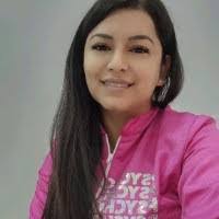 Cindy Moya's Instagram, Twitter & Facebook