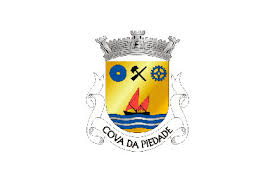 Clube desportivo cova da piedade logo in vector format.eps (encapsulated postscript) and.svg (scalable vector graphics) with png preview file for free download the above logo design and the artwork you are about to download is the intellectual property of the copyright and/or trademark holder. Cova Da Piedade Flag Available To Buy Flagsok Com