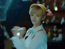 Maybe you would like to learn more about one of these? Tt Jeongyeon Gif Tt Jeongyeon Twice Discover Share Gifs