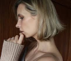 How To Grow Out A Bob — Ruth Crilly