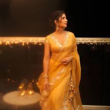8 Katrina Kaif Saree Looks Perfect For The Wedding Season | LBB