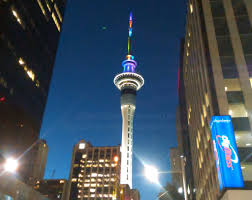 Auckland is a large metropolitan city in the north island of new zealand. ãƒ‹ãƒ¥ãƒ¼ã‚¸ãƒ¼ãƒ©ãƒ³ãƒ‰ ã‚ªãƒ¼ã‚¯ãƒ©ãƒ³ãƒ‰è¦³å…‰ã®å®šç•ª ç©´å ´ã®ãŠã™ã™ã‚ã‚¹ãƒãƒƒãƒˆ21é¸ Borderless Traveworker