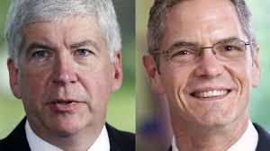 Snyders outearned Schauers in '13, but paid less tax