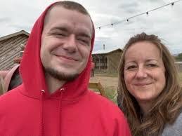 Shannon Salgado's Instagram, Twitter & Facebook