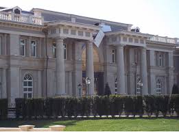 The luxury residence was allegedly paid for through a complex graft scheme involving putin's inner circle. House Of The Day Putin S Secret Billion Dollar Palace On The Black Sea