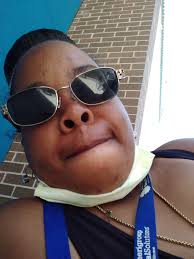 Should I go back to these glasses?!??! 🤷🏽‍♂️