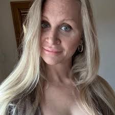 Anybody have property free jan to end March close Stratford upon avon.3  bedrooms sleep 7 budget 100 night to 110 max.