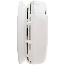 Other than burning food on the stove, here are a handful of common causes for smoke detectors to false alarm. First Alert Dual Sensor Smoke And Fire Alarm Aa Battery Powered Sa320cn Walmart Com Walmart Com