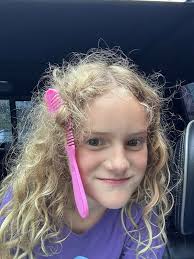 Leighton Bingham's Instagram, Twitter & Facebook