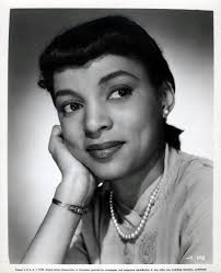 Best Black Actresses In Their 30s Ruby Dee Black Actresses Vintage Black Glamour Black Hollywood