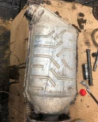 Contact us today with pictures of your scrap catalytic converters. Bmw 5 E39 Catalytic Converter 1998 11621437495 For Sale Ebay