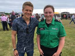 John ambulance encourages all canadians to recognize the signs and symptoms of a heart attack. St John Ambulance Jersey On Twitter One Of Our Cadets Just Met Dr Ethan Hardy Georgerainsford From Bbccasualty Down At The Jerseyraceclub George You Ve Made Her Day Https T Co 2eojyu77qg