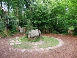 merlin s grave forest of paimpont foret de paimpont broceliande megalithes
