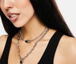 11 accessories to up your Zoom game