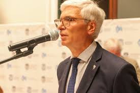 La Facultad de Ingeniería reconoció la trayectoria de estudiantes, docentes  y Nodocentes