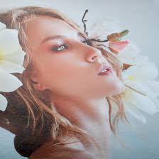 NEW Hahnemühle Photo Rag Metallic Fine Art Prints combine the structure of  photo rag paper with the silvery shimmer of a metallic finish.  Distinguished from our other metallic papers that are ultra