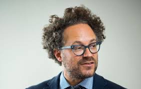 Kelsey Grammer is back in the building