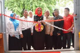 Mengapa harus memilih jurusan manajemen bisnis ? Bupati Karawang Resmikan Laboratorium Pengelolaan Bisnis Ritel Smk Negeri 2 Karawang Situs Resmi Pemerintah Daerah Kabupaten Karawang