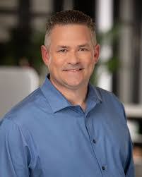 Justin Pena's Instagram, Twitter & Facebook